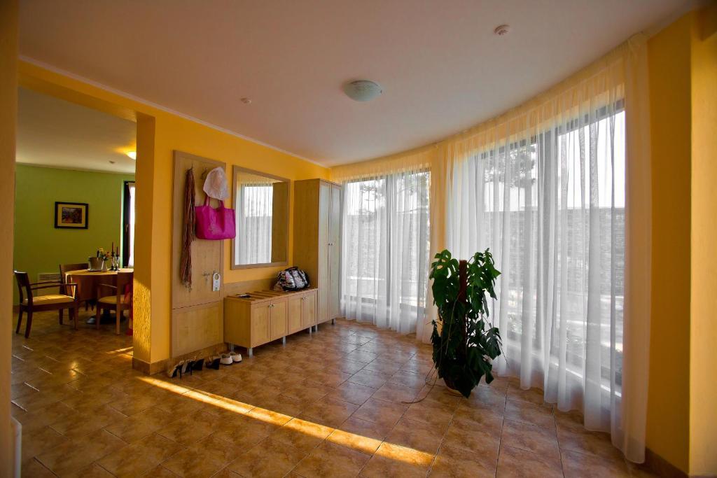 Elizium Park Hotel Коблево Стая снимка