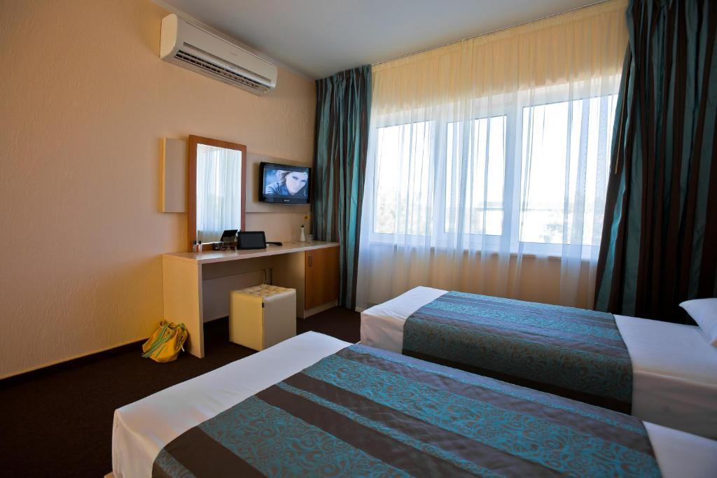 Elizium Park Hotel Коблево Стая снимка