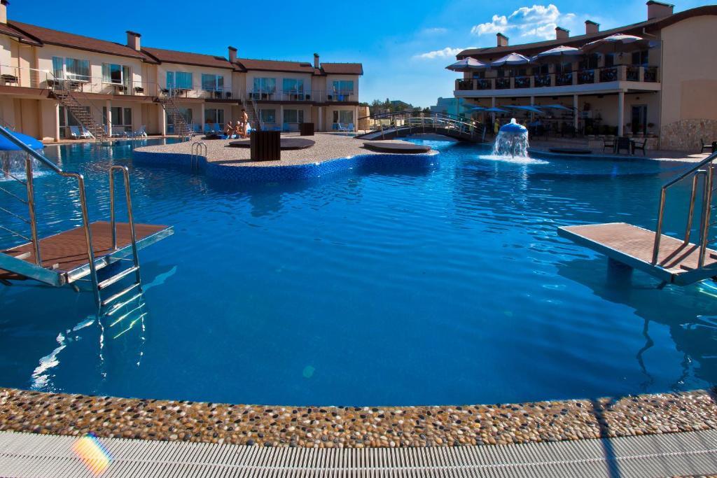 Elizium Park Hotel Коблево Екстериор снимка