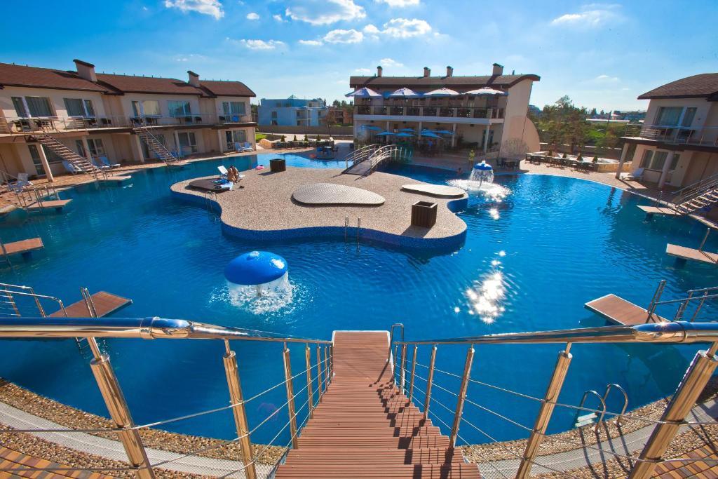 Elizium Park Hotel Коблево Екстериор снимка